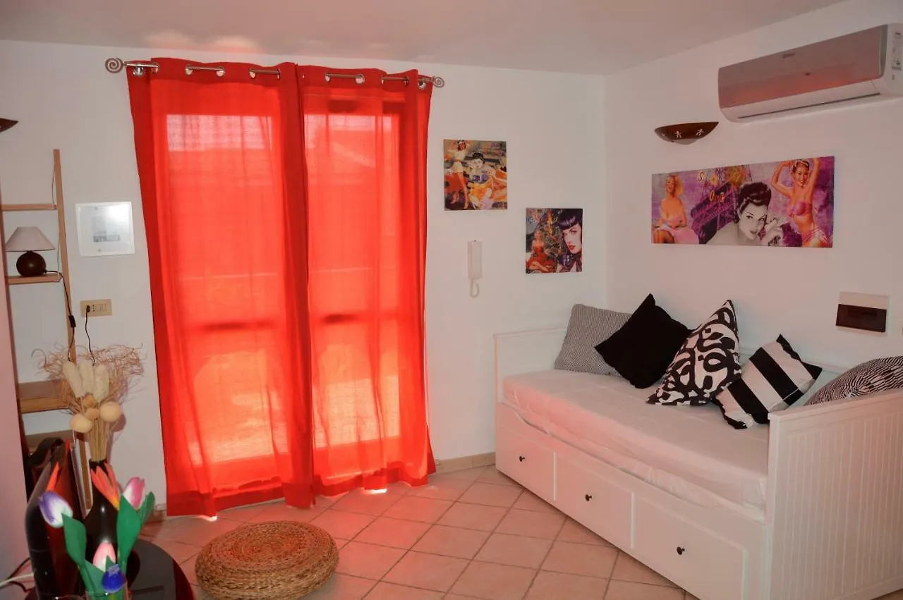 Fiumicino Apt, Apartment & Sea 0*,